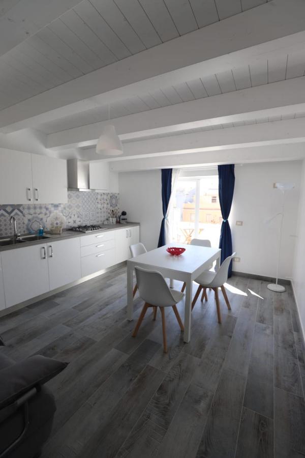 Amareilmare2 Appartement Marzamemi Buitenkant foto