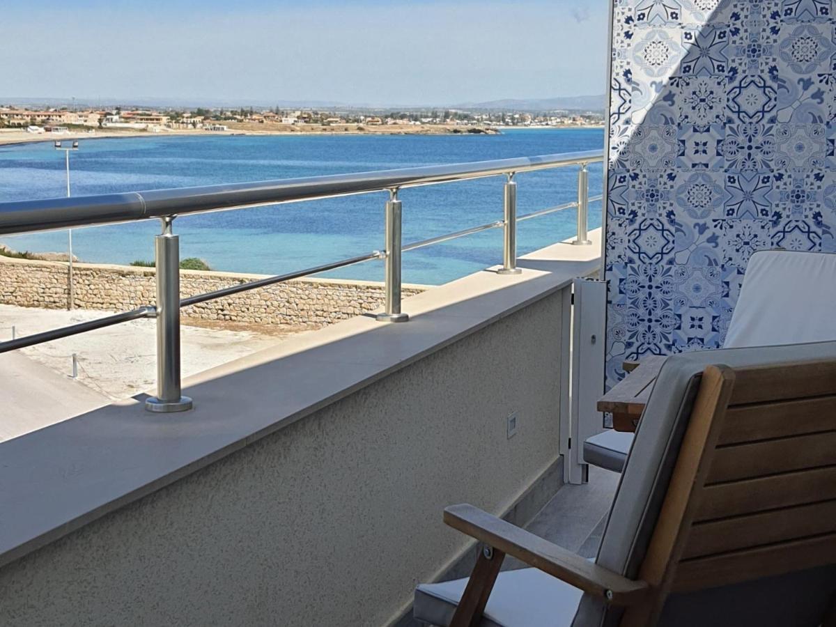 Amareilmare2 Appartement Marzamemi Buitenkant foto