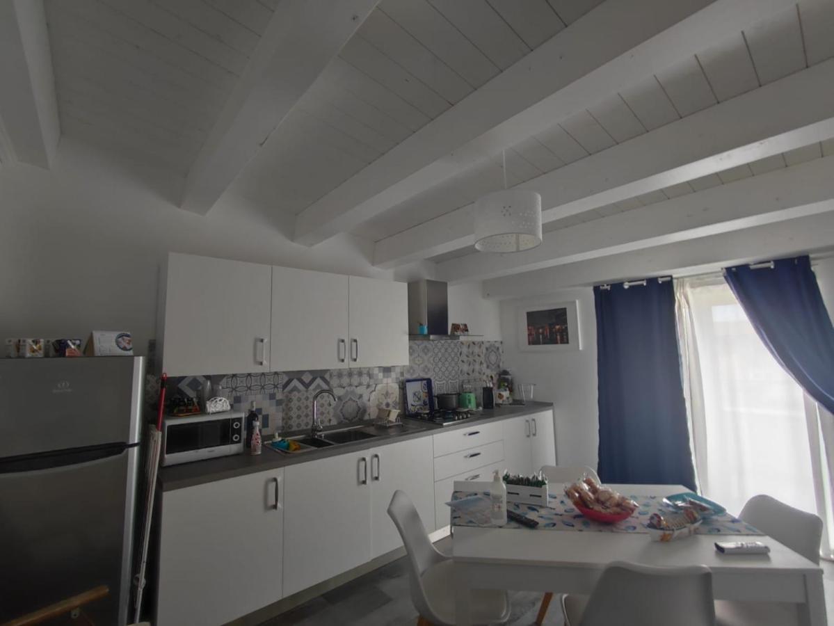 Amareilmare2 Appartement Marzamemi Buitenkant foto